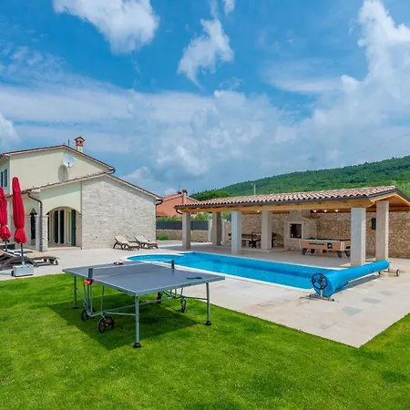 Lavanda, A Luxury With Private Pool, 2km To *