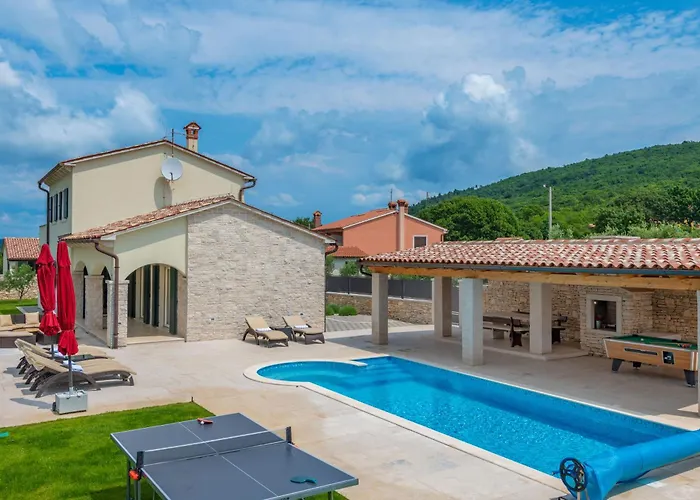 Lavanda, A Luxury With Private Pool, 2km To *