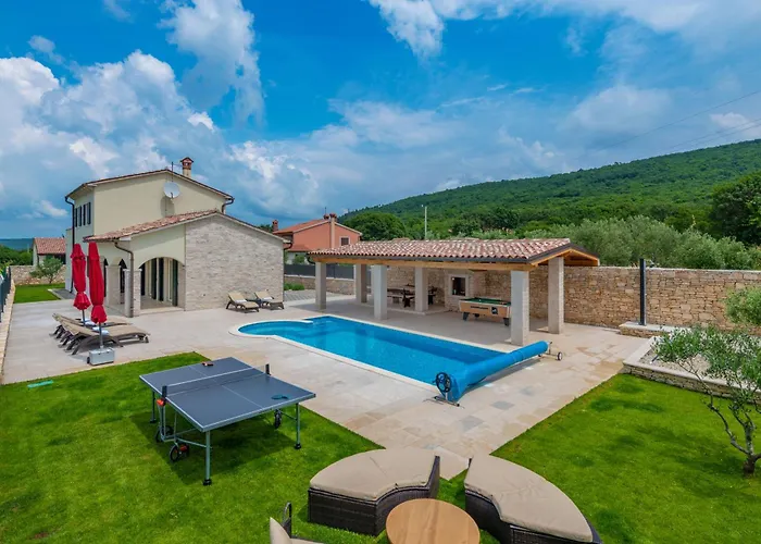 Lavanda, A Luxury With Private Pool, 2km To